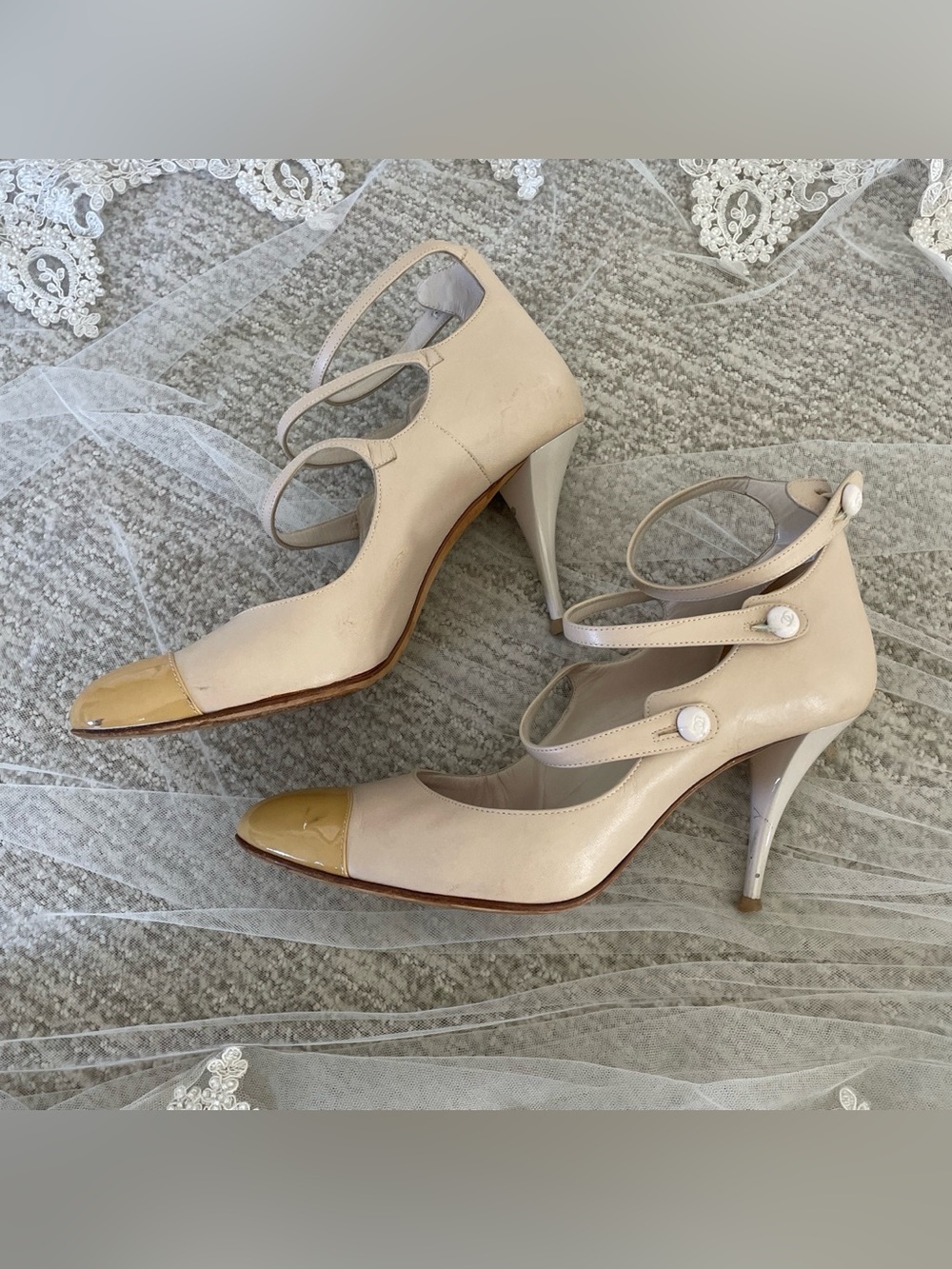 CHANEL Vintage Women's Beige Strappy Pointed Toe Heels